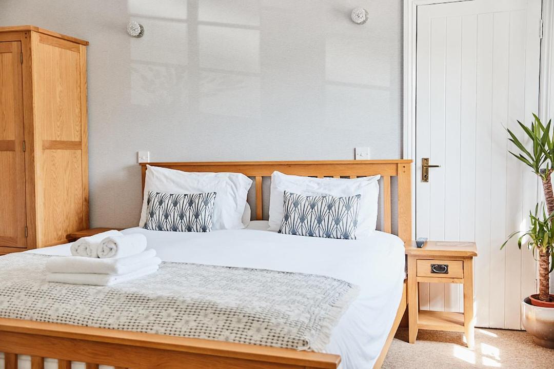 The Bucks Head Bed & Breakfast Carhampton Exterior photo
